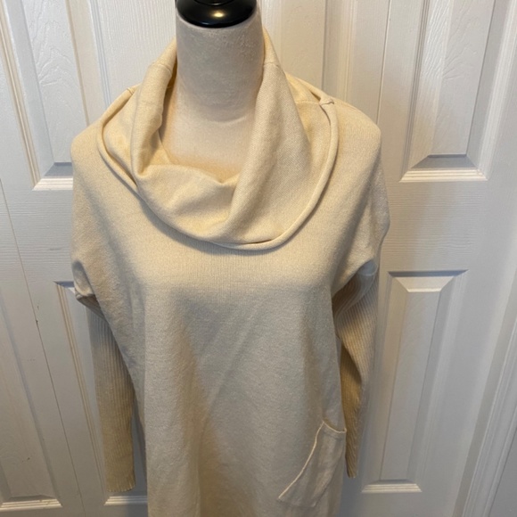 Design History size L oversized sweater - Picture 4 of 9